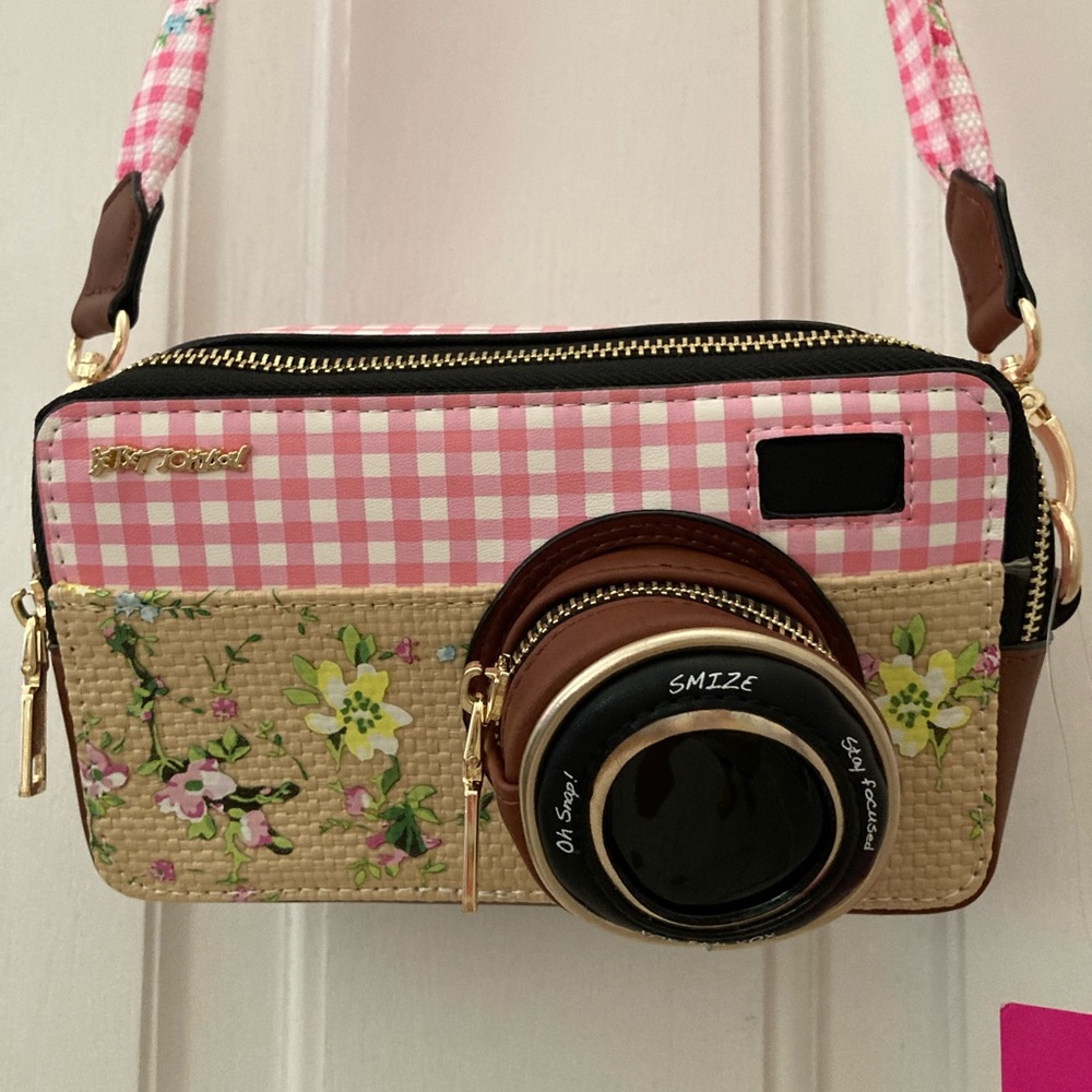 Betsy Johnson Oh Snap! Camera Crossbody Style Bag.  New W/Tags.